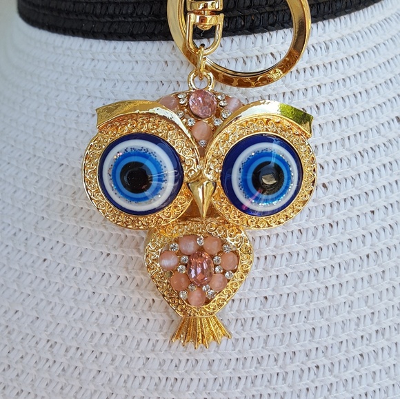 Owl Rhinestone Keychain - Picture 2 of 5
