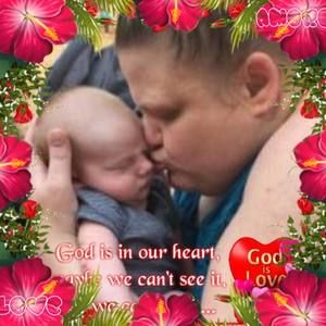 Meet your Posher, Crystal