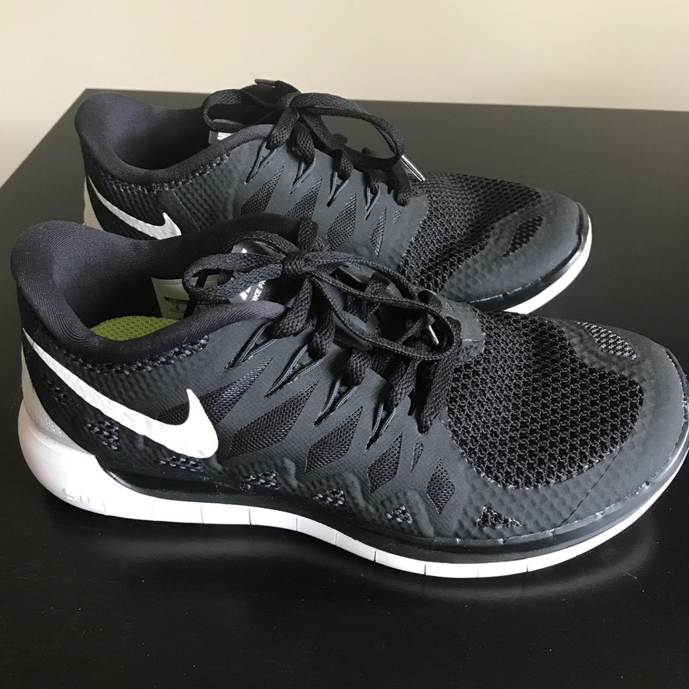 Nike Free 5.0 Sneakers