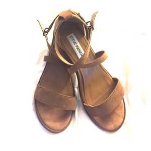 Steve Madden block heel sandal