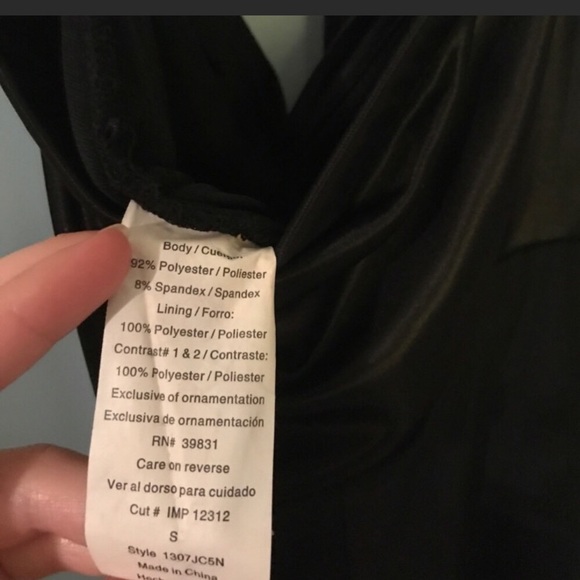 Black halter formal dress - Picture 7 of 7