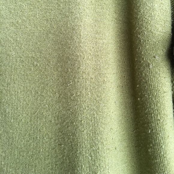 Olive green sweater set (2nd pic shows true color) - Picture 3 of 4