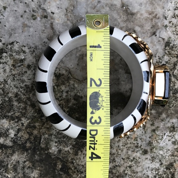 ✨Wooden bracelet with decorative black stone✨ - Picture 8 of 8