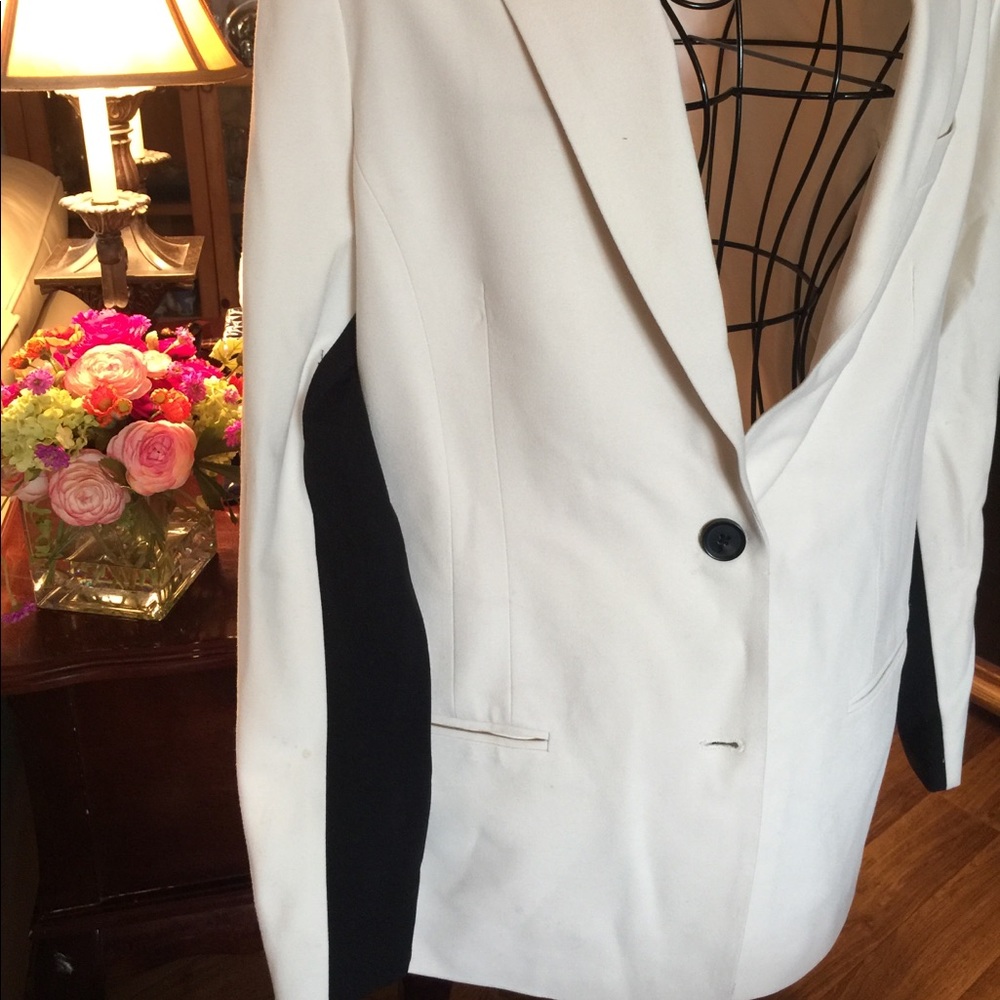 Jacket - Picture 2 of 4