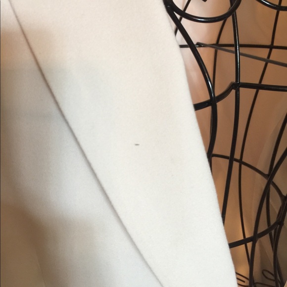 Jacket - Picture 3 of 4