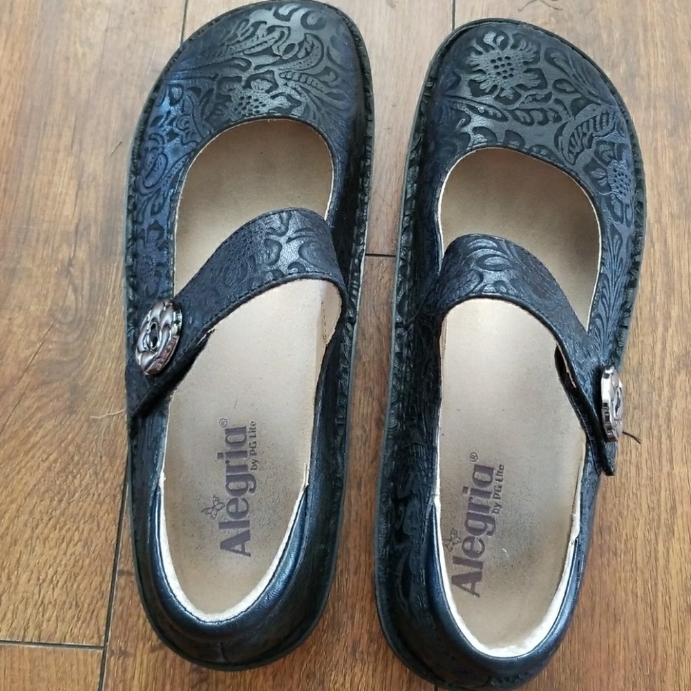 BNWOT ALEGRIA SHOES AWESOME COMFORT!!!!