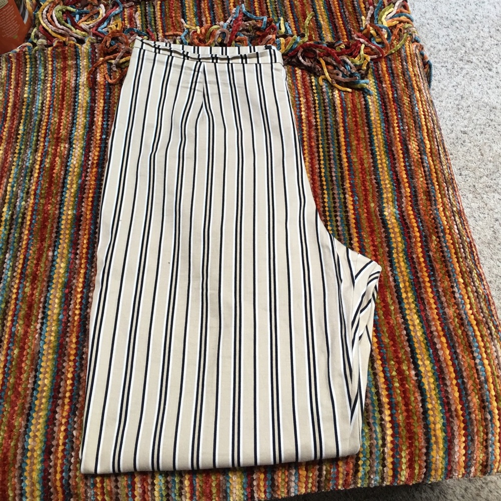 Briggs NY capris