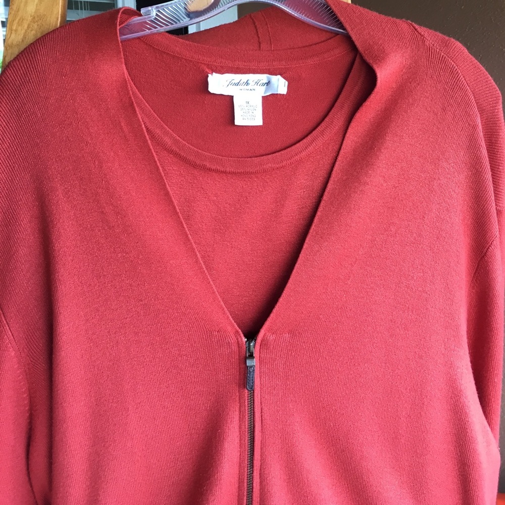 2pc zipped sweater set - Picture 3 of 3