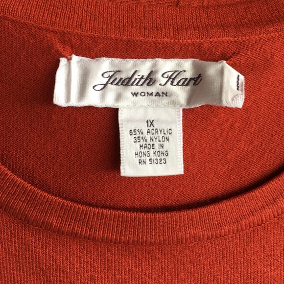 2pc zipped sweater set - Picture 2 of 3