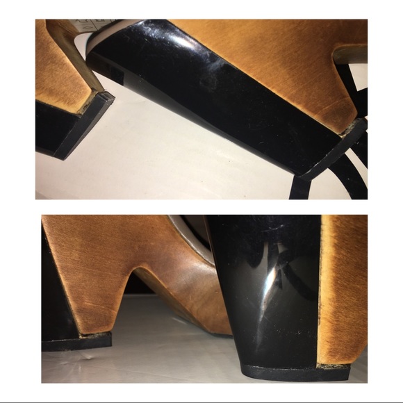 DKNY Hayden Clogs - Picture 7 of 7