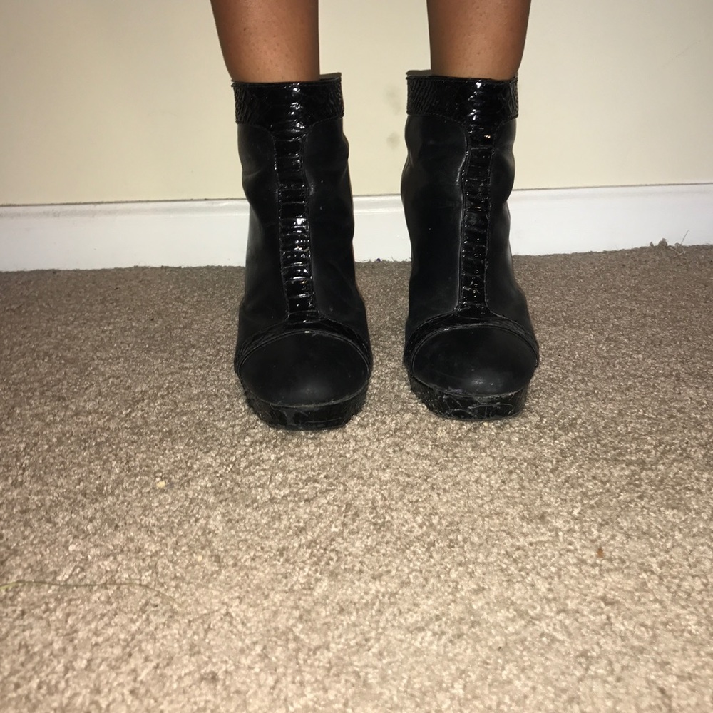 Tory Burch Booties - Picture 3 of 3