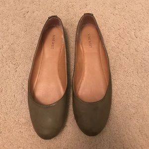 Nine West flats