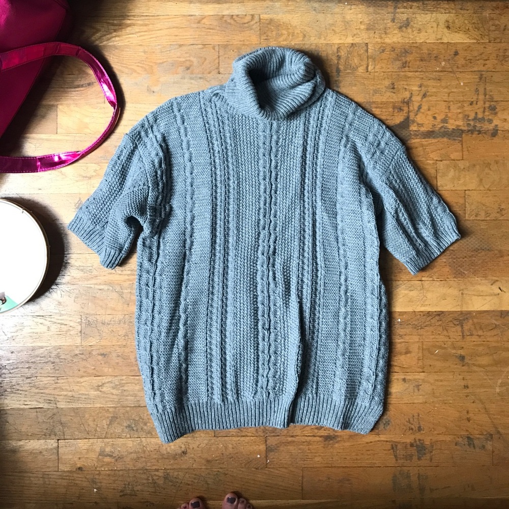 Gray Elodie Short-Sleeve Sweater