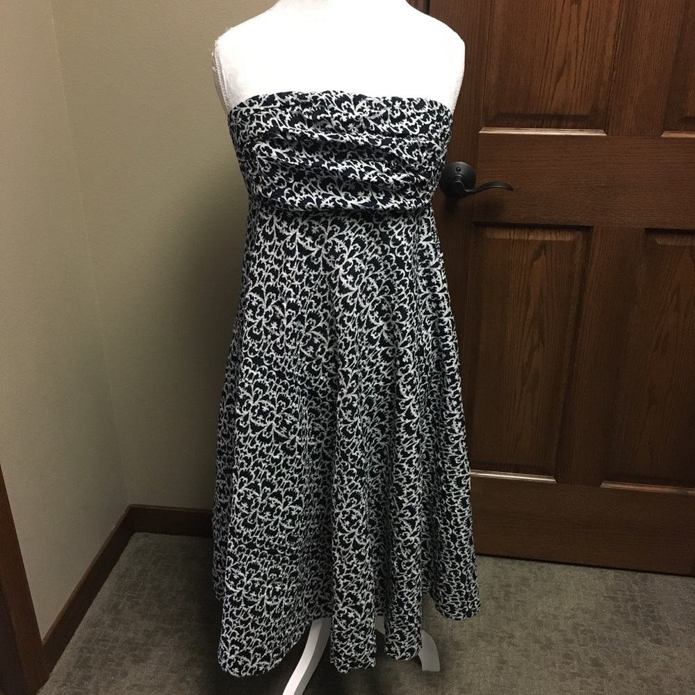 J. Crew navy and white strapless dress - Picture 1 of 6