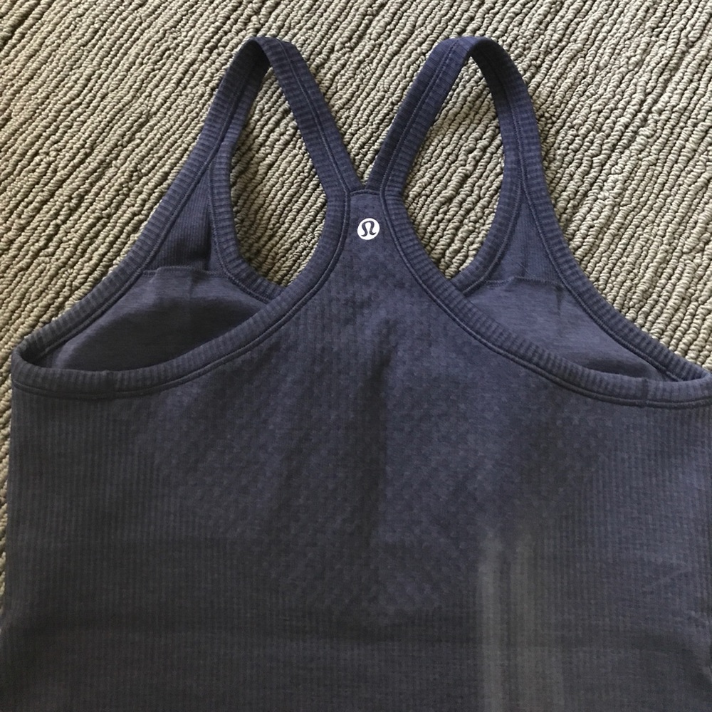 Ebb to street tank size 6 Navy