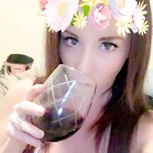 Meet your Posher, Eva