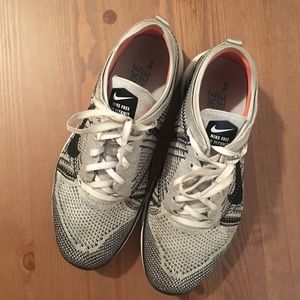 Grey Nike Free TR Flyknit 5.0