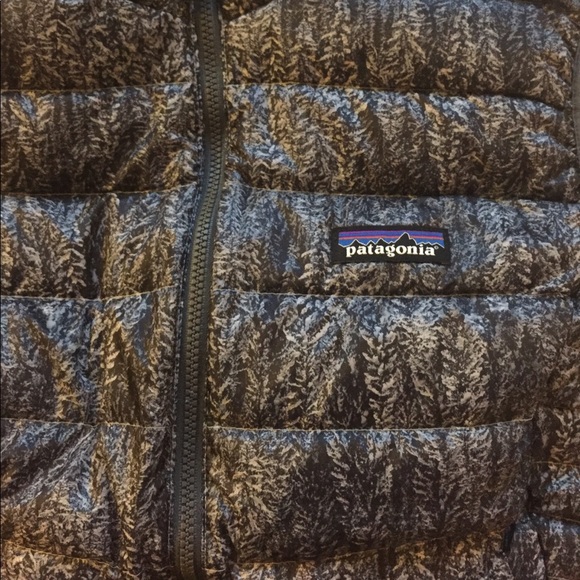 Patagonia Down Vest - Picture 5 of 5