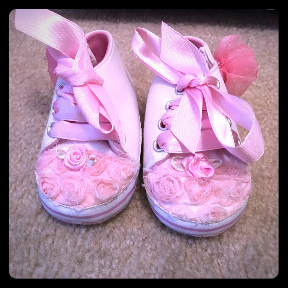 BABY CRIB SNEAKERS(not for walking)