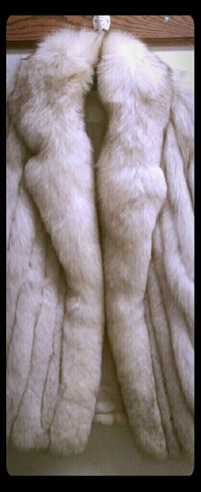 Blue fox fur vintage coat
