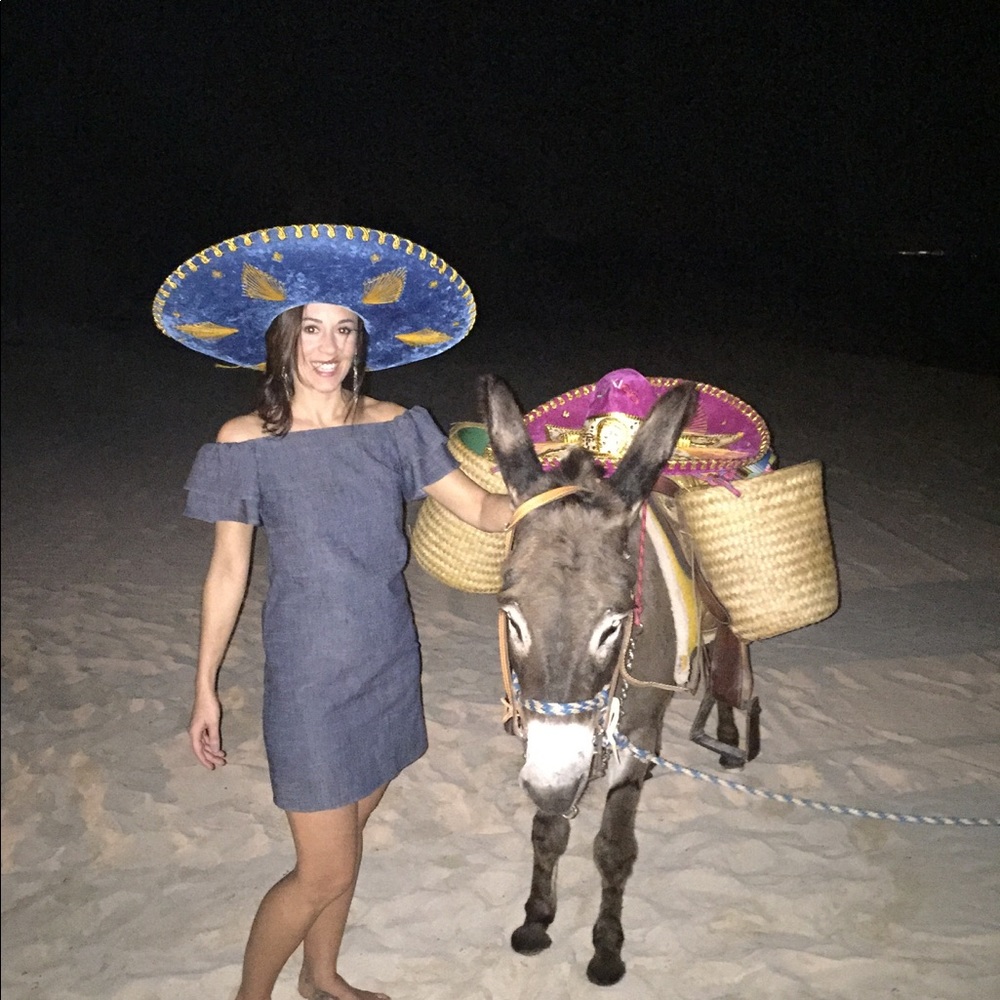 Meet your Posher, Christine