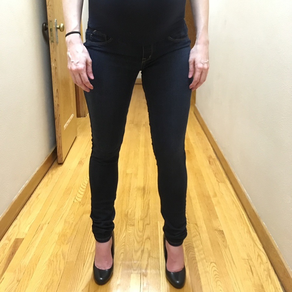 A Pea in a Pod Maternity Skinny Jeans