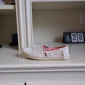 Madden Girl crochet shoes