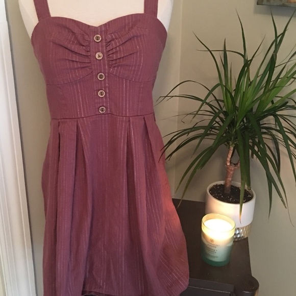 Dress - Picture 1 of 3