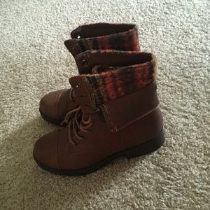 Madden Girl Brown Merlinn Moto Boots, 7