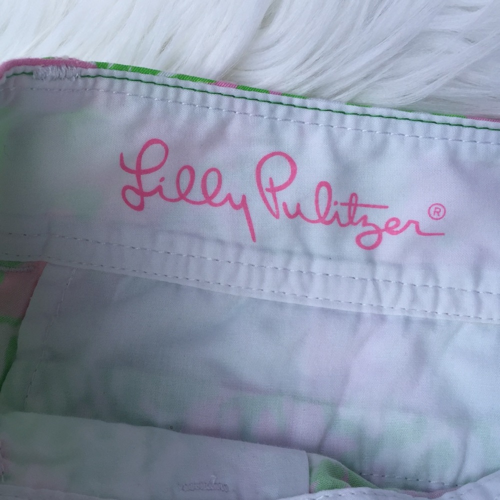 Lilly Pulitzer The Callahan Shorts - Picture 3 of 5