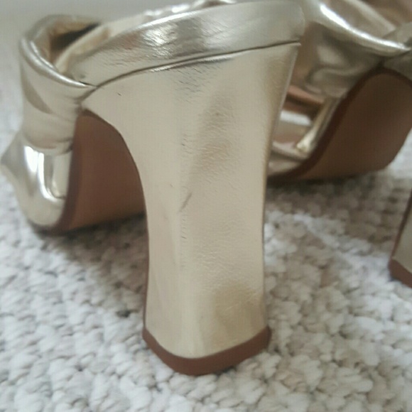 Gold Sandals - Picture 4 of 7