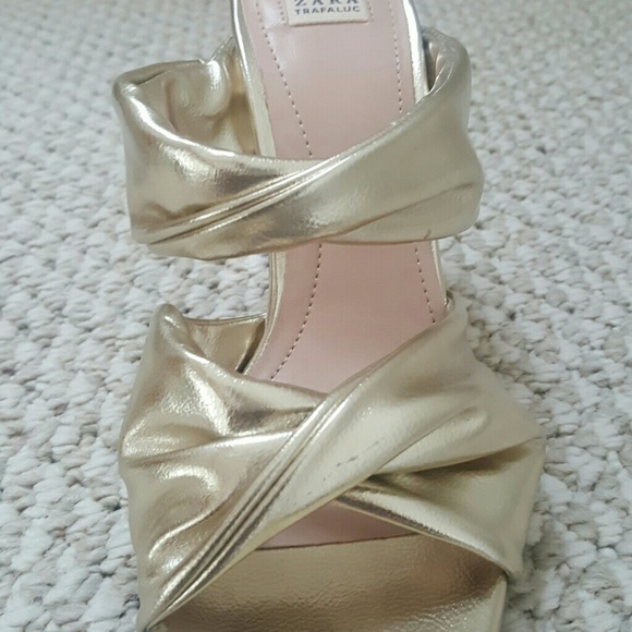 Gold Sandals - Picture 6 of 7