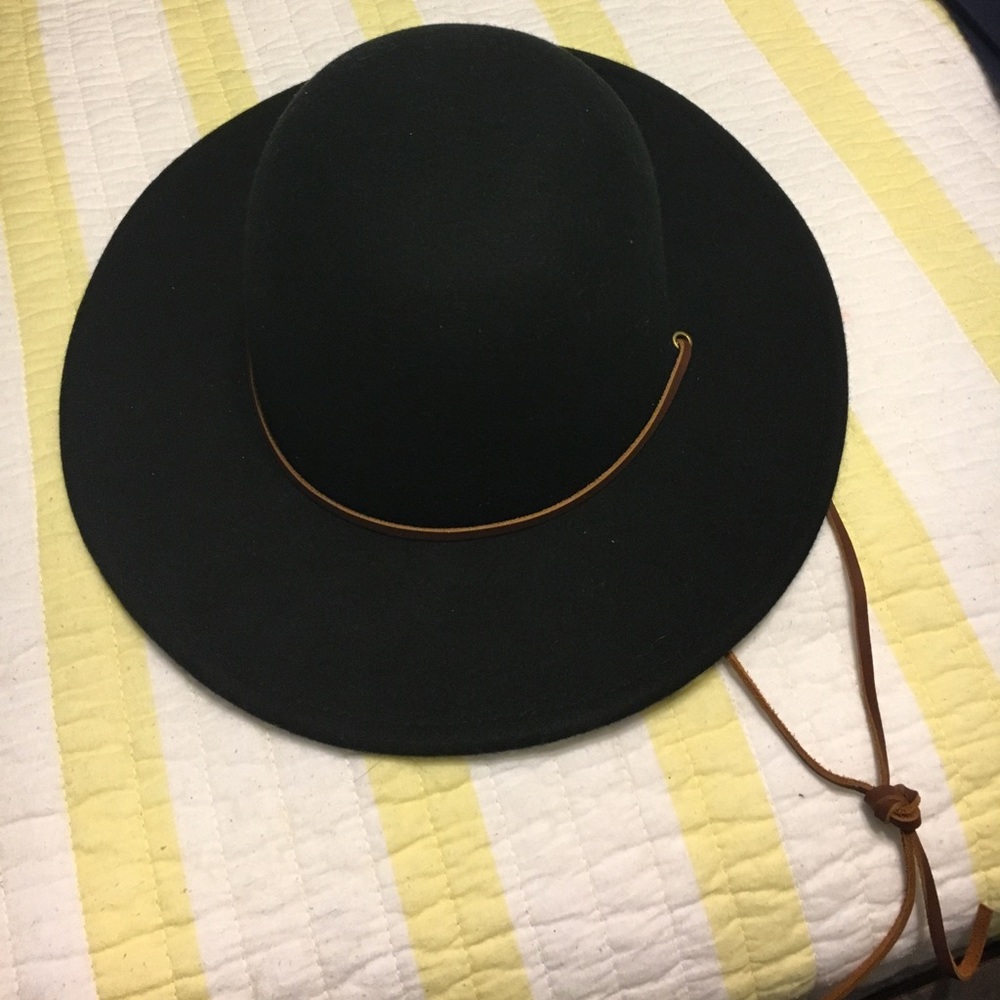 Brixton black tiller hat with brown leather strap