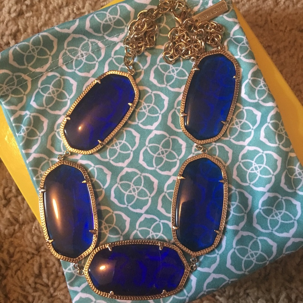 Kendra Scott Valencia Necklace