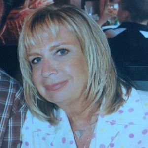 Meet your Posher, Deena