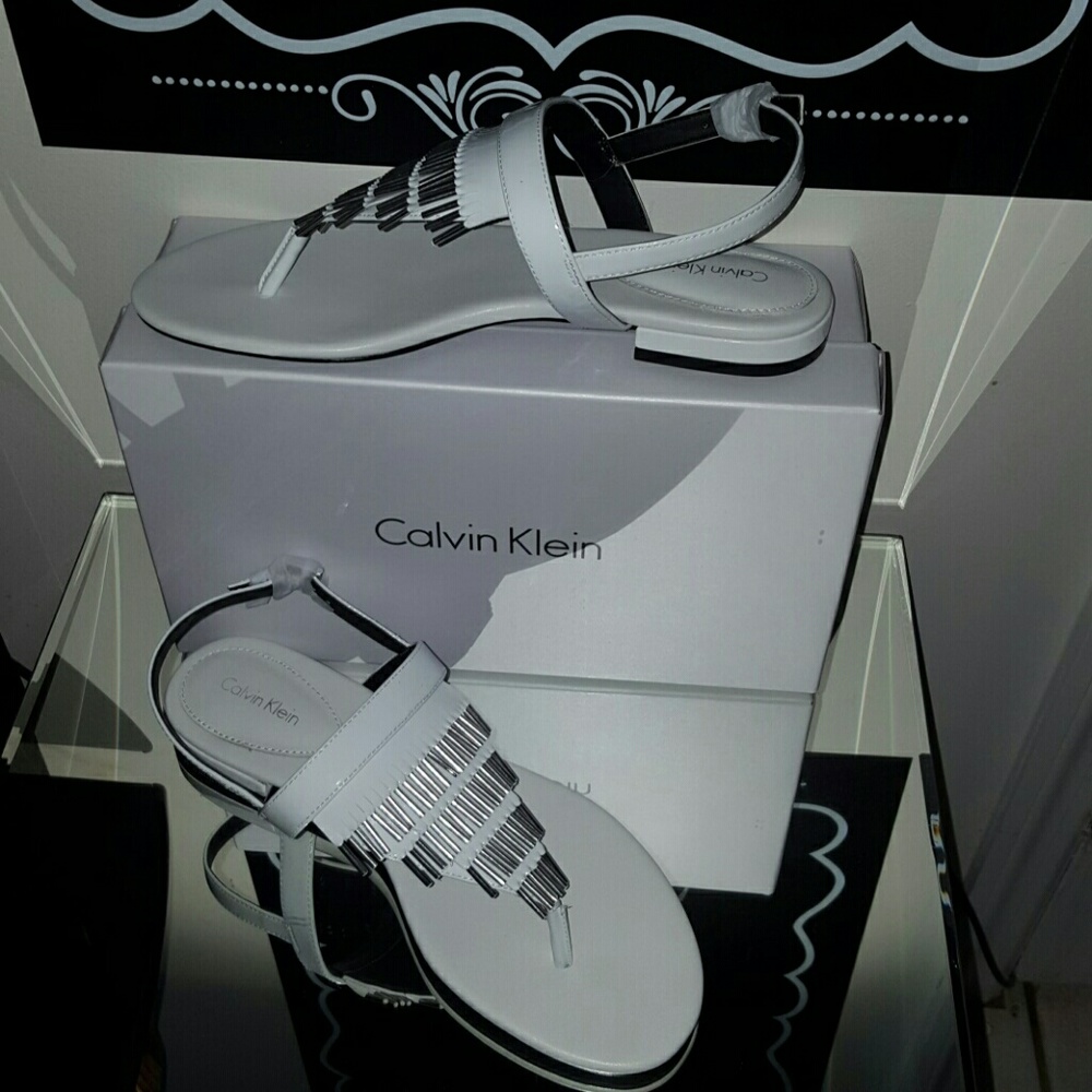 *ON SALE*NEW CALVIN KLEIN EVONIE PLATINUM WHITE