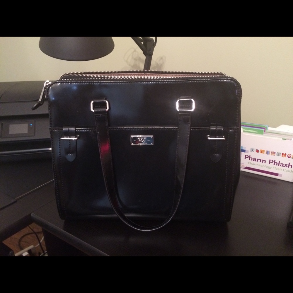 Ralph Lauren medium sized business bag/ tote!