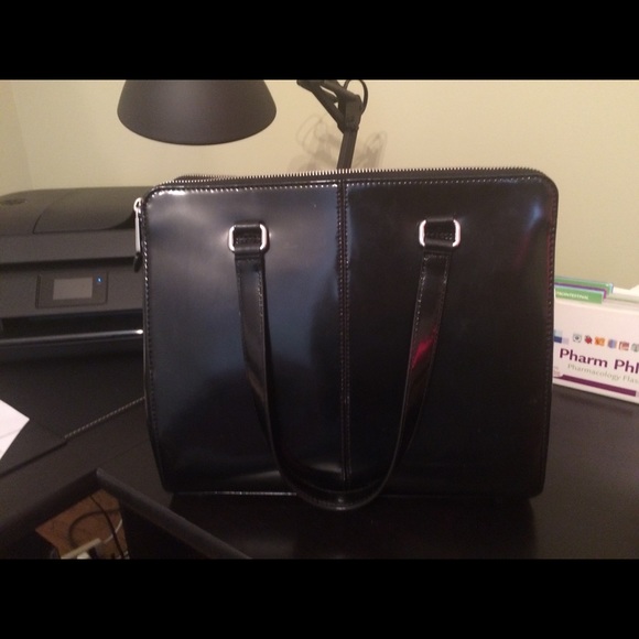 Ralph Lauren medium sized business bag/ tote! - Picture 3 of 8