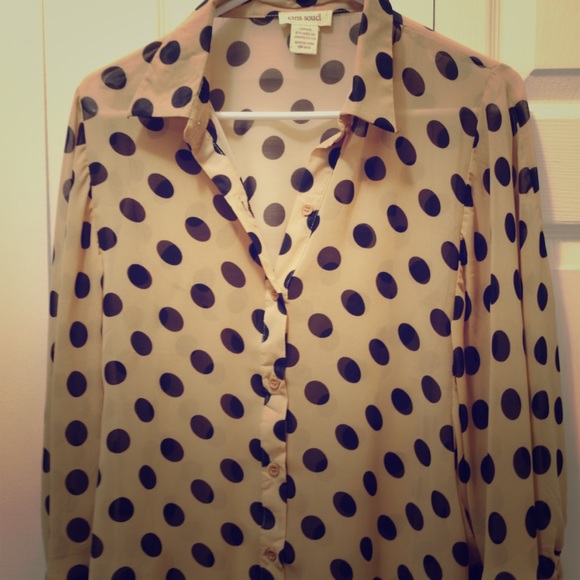 Cute brown with black Polk a dots blouse - Picture 1 of 5