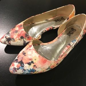 Pointed Floral Flats