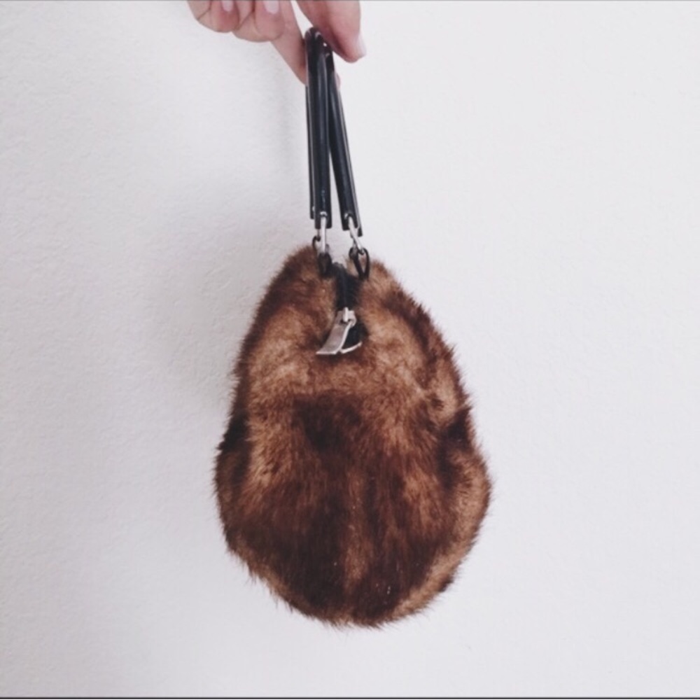 Fuzzy Small Purse - Picture 4 of 4
