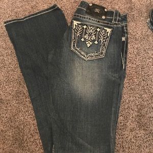 Miss Me boot Cut size 27