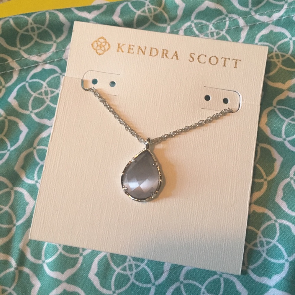 Kendra Scott Kiri Necklace