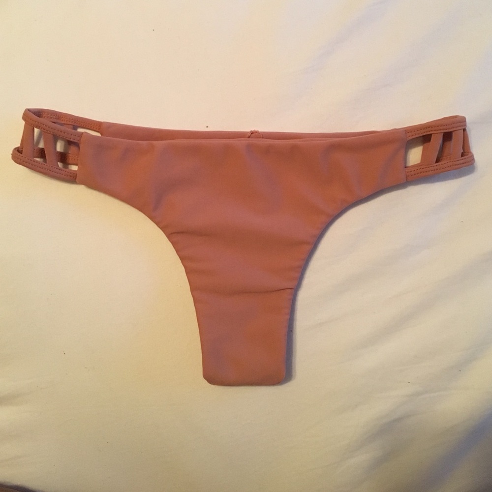 Issa De Mar Hina Bottoms in Honey