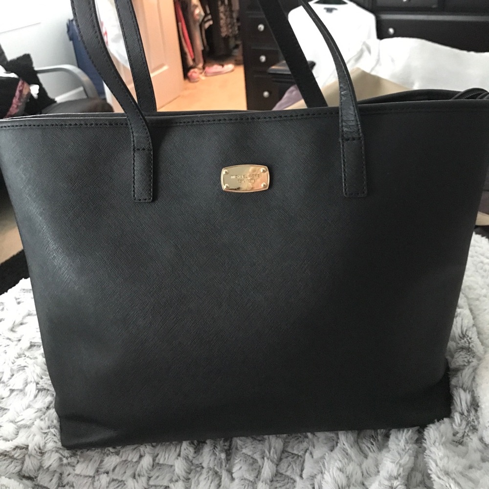 Michael Kors NWOT black purse