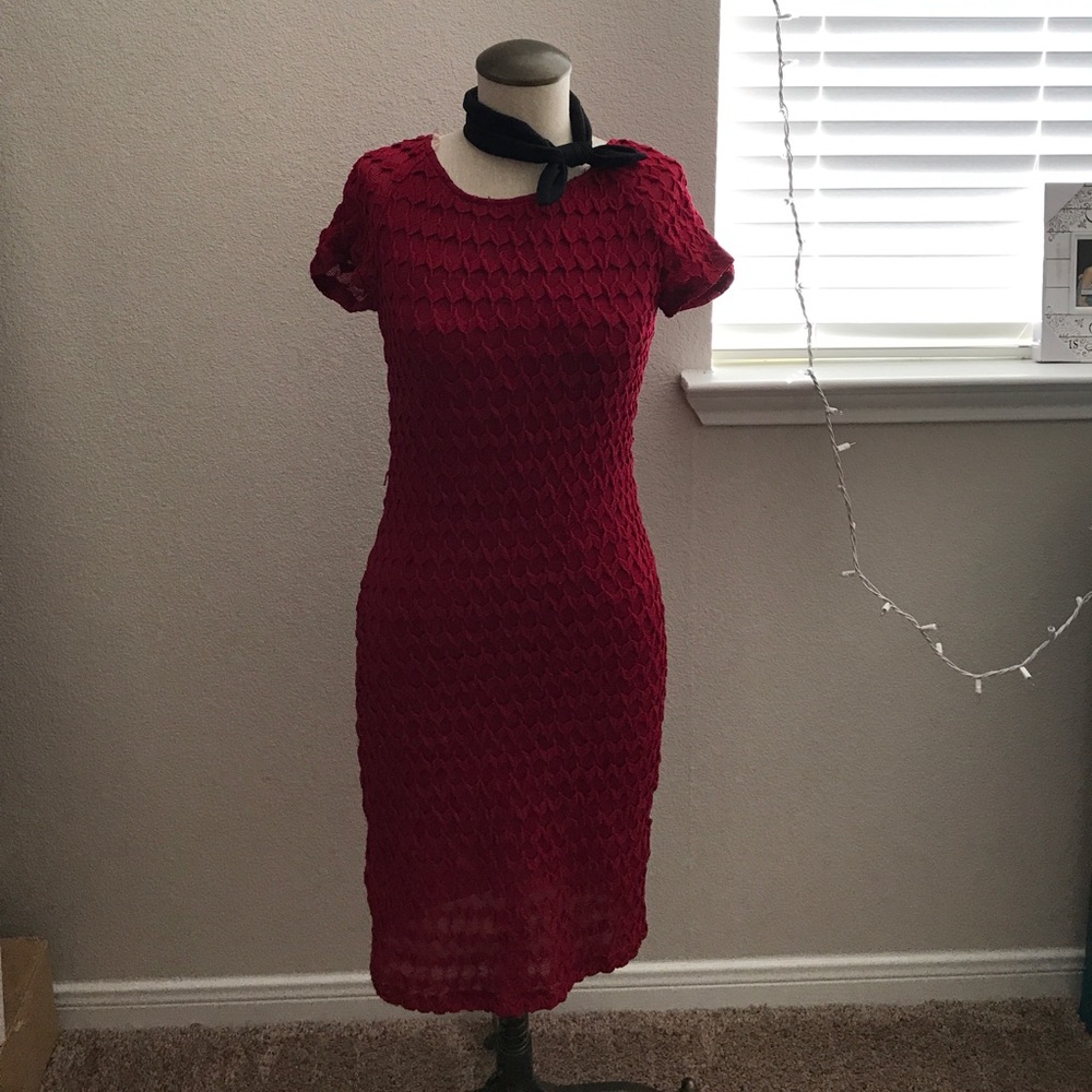 Red burgundy bodycon dress