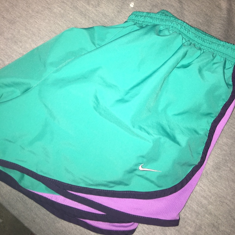 nike tempo shorts