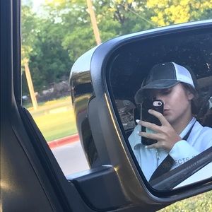 Meet your Posher, Emma