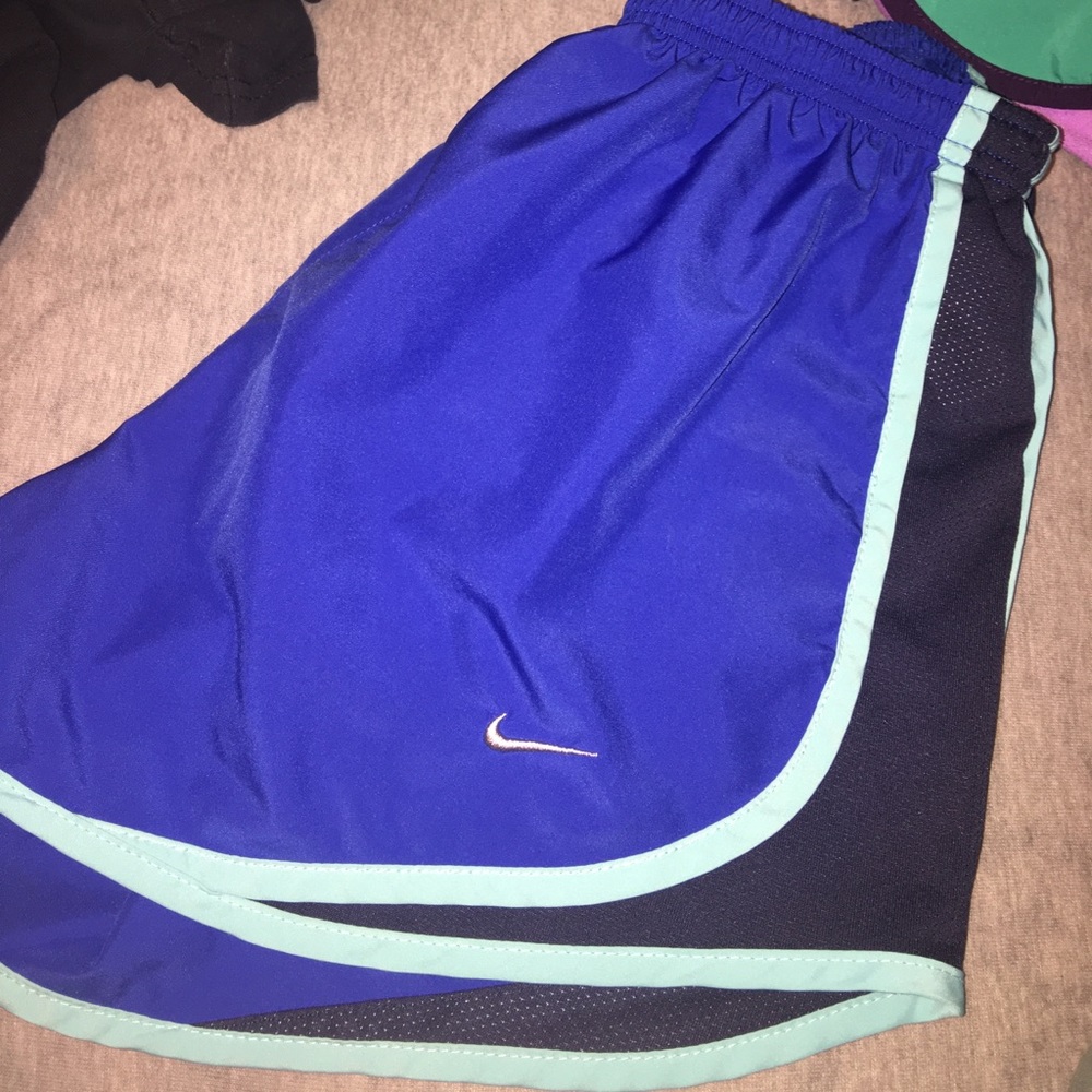 nike tempo shorts