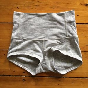 Lululemon booty shorts